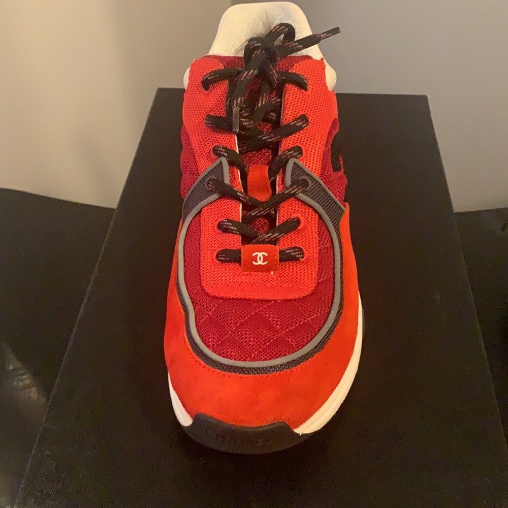 Chanel sneakers - Picture 2 of 4